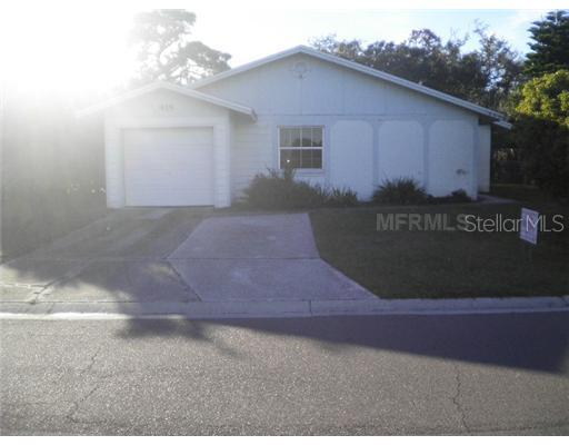 935 Whisper Lake Dr., Winter Haven, FL 33880