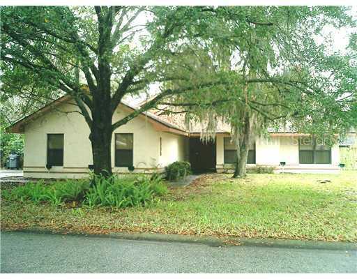 108 Homewood Dr., Winter Haven, FL 33880