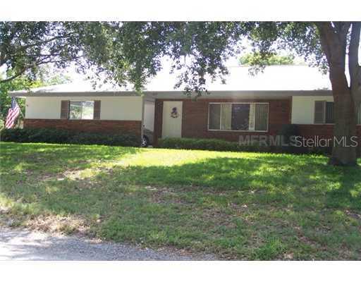 227 Paradise Island Dr., Haines City, FL 33844