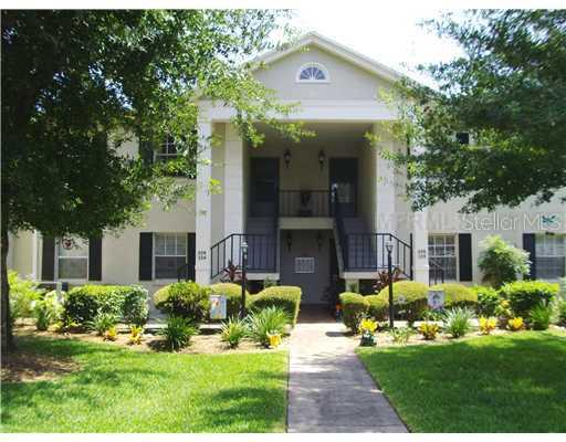 689 Lake Howard Dr. #224, Winter Haven, FL 33880