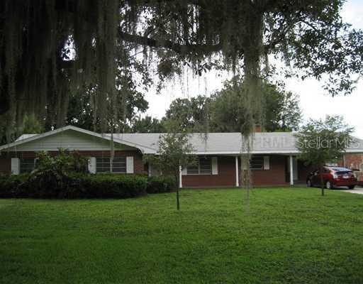 2920 E Lake Hartridge Dr., Winter Haven, FL 33881