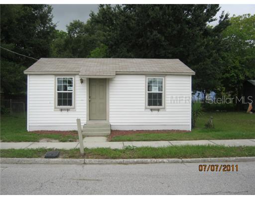 228 Pearl St., Auburndale, FL 33823