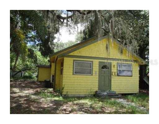 212 Avenue G, Winter Haven, FL 33880