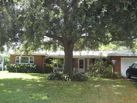 1841 5th St., Winter Haven, FL 33880