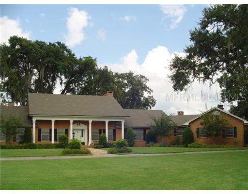 3615 Country Club Rd., Winter Haven, FL 33881
