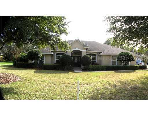 2553 Partridge Dr., Winter Haven, FL 33884