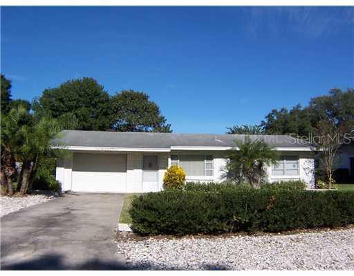 204 Hampden Rd., Winter Haven, FL 33884