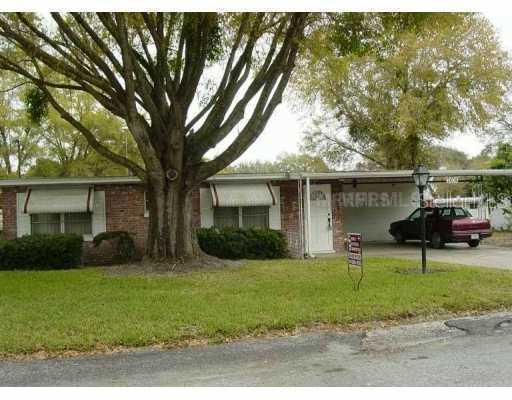 2604 Trinity Cir., Winter Haven, FL 33881