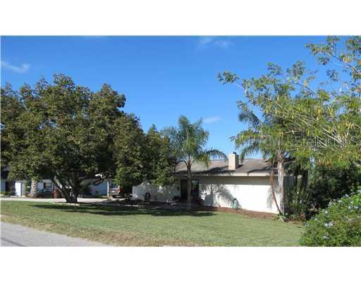 1037 Campbell Ave., Lake Wales, FL 33853