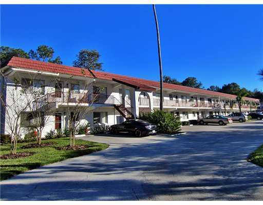 400 El Camino Dr. #109, Winter Haven, FL 33884