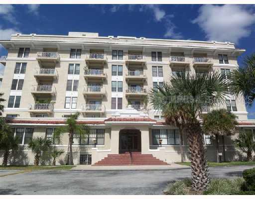 235 6th St. #108, Winter Haven, FL 33881