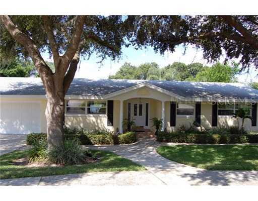 204 S Lake Florence Dr., Winter Haven, FL 33884