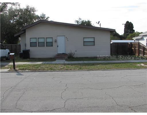 404 Pine St., Auburndale, FL 33823