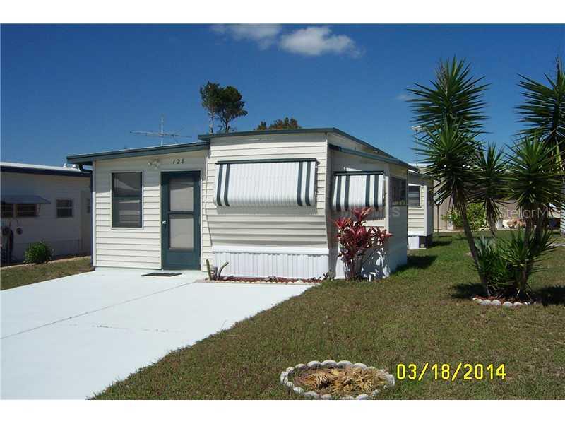 128 Flamingo St., Davenport, FL 33837