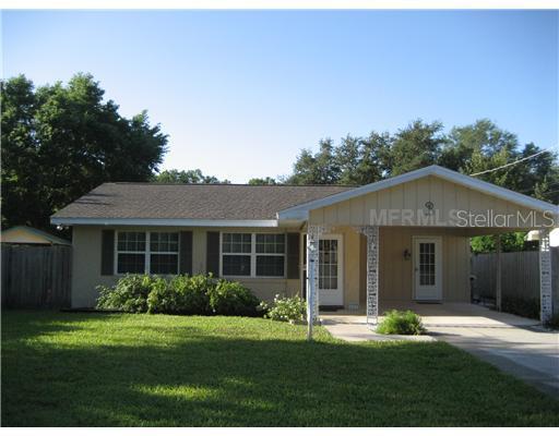 699 Wakulla Dr., Winter Haven, FL 33884