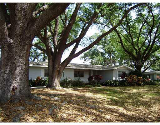 1409 Avenue K  Ne, Winter Haven, FL 33881