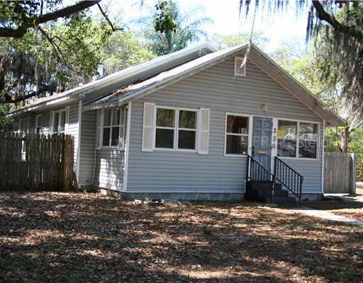 330 Avenue J, Winter Haven, FL 33880
