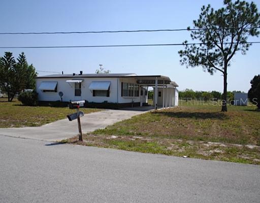 5841 Red Fox Dr., Winter Haven, FL 33884