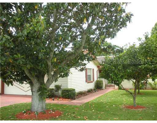 407 Birksdale Ct., Winter Haven, FL 33884