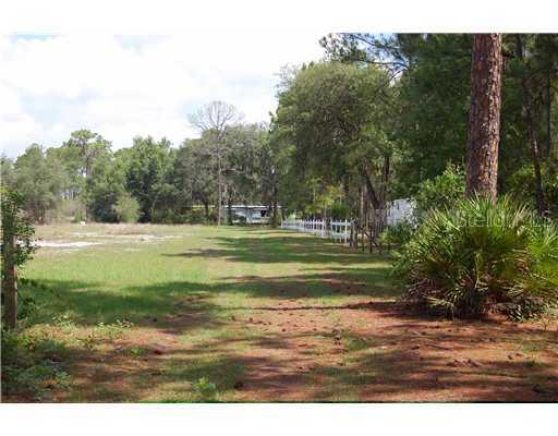 2642 Huggins Rd., Lake Wales, FL 33898