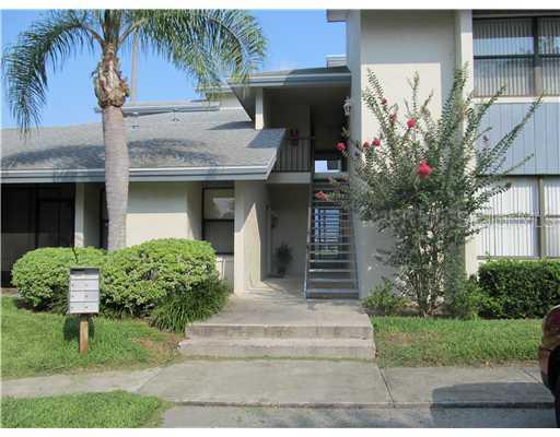 2049 San Marcos Dr. #121, Winter Haven, FL 33880