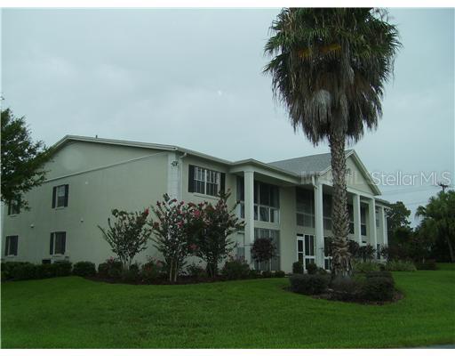 689 Lake Howard Unit Dr. #200, Winter Haven, FL 33880