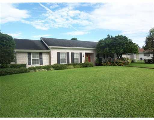 137 Lake Mariam Rd., Winter Haven, FL 33884
