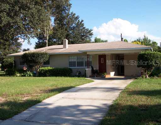 656 Lorraine Cir., Lake Wales, FL 33853