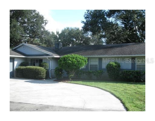 4 Grove Ct., Winter Haven, FL 33884