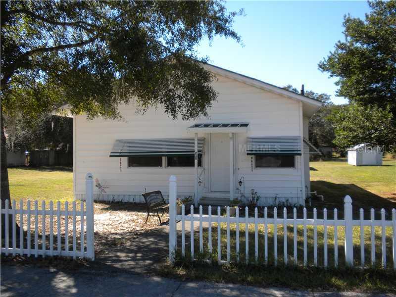 230 E Lake Ave., Auburndale, FL 33823