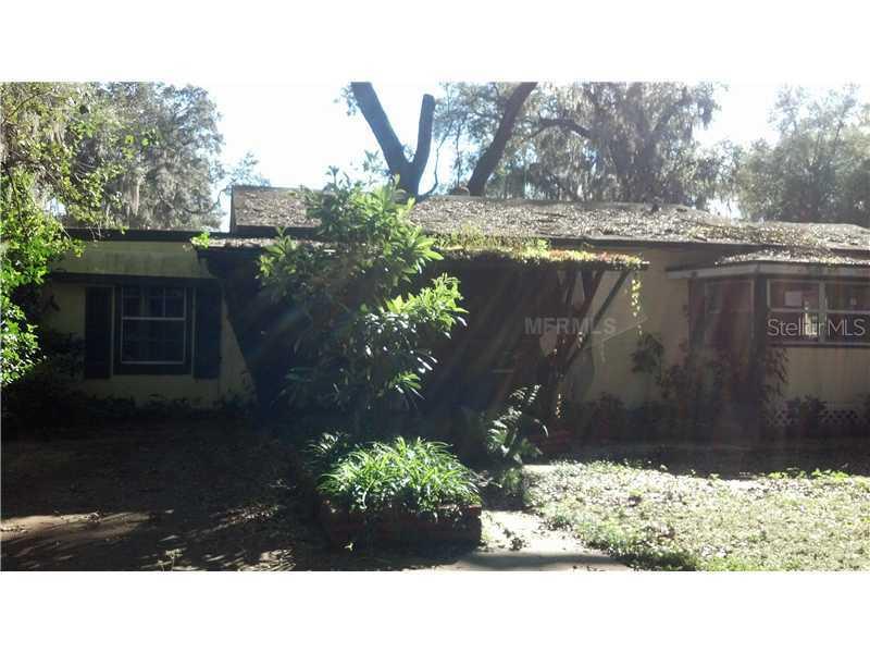 411 Seffner Valrico Rd., Valrico, FL 33594