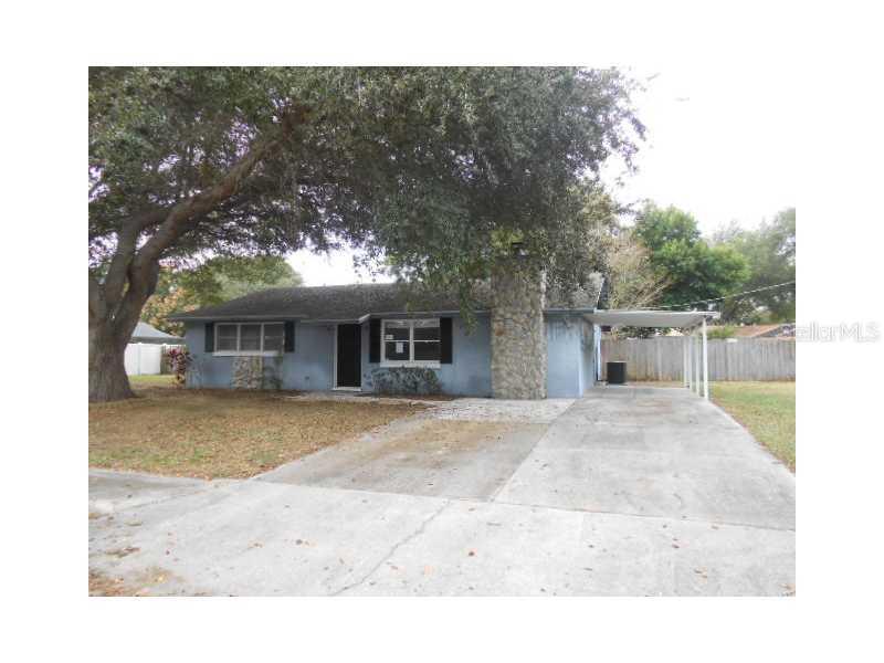 1305 Carr Dr., Auburndale, FL 33823