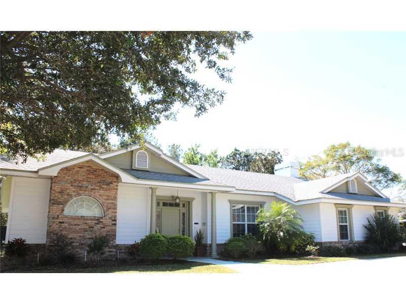 102 Lochen Dr., Winter Haven, FL 33884