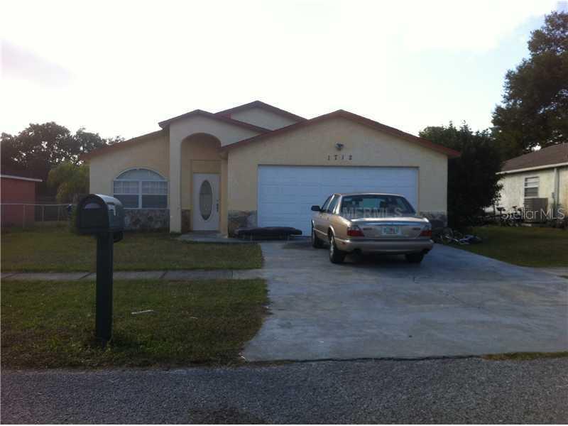 1712 Terry Cir., Winter Haven, FL 33881