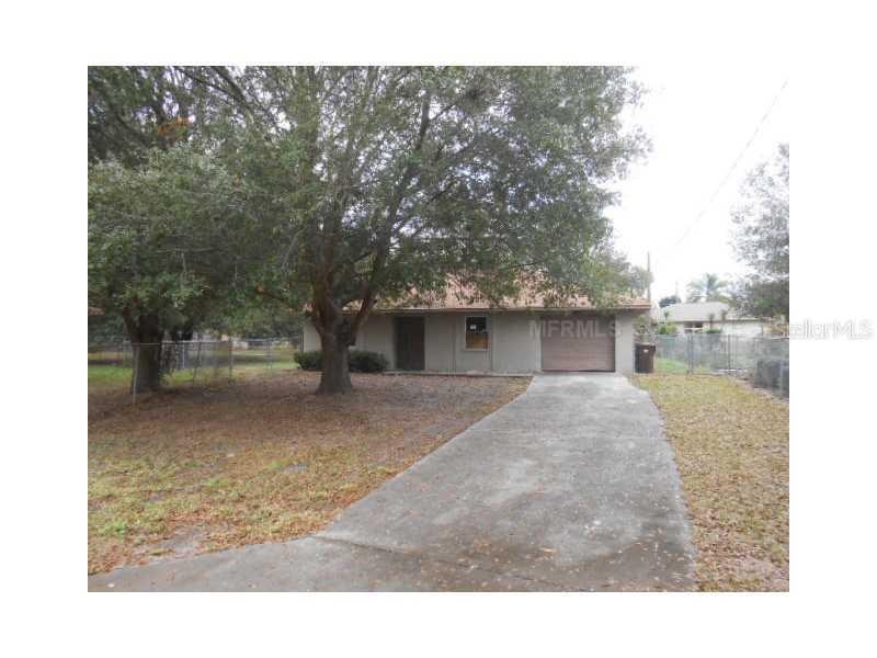 402 Bascom Ct., Polk City, FL 33868