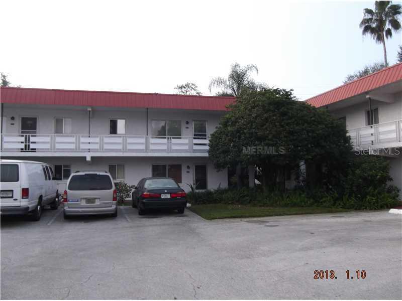 1100 Martinique Dr. #109, Winter Haven, FL 33884