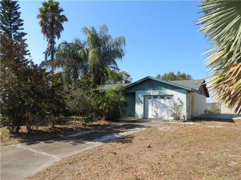 213 Lake Thomas Dr., Winter Haven, FL 33880