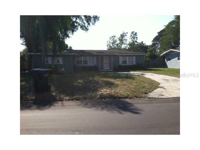 905 Avenue S, Winter Haven, FL 33880