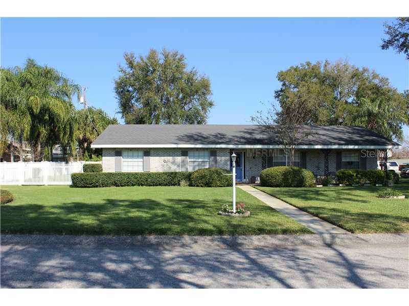 22 Lake Link Dr., Winter Haven, FL 33884