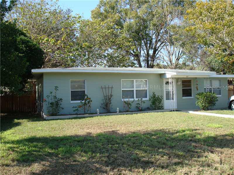 1109 30th, Winter Haven, FL 33881