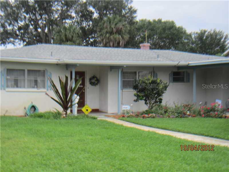 2203 W Pilaklakaha Ave., Auburndale, FL 33823