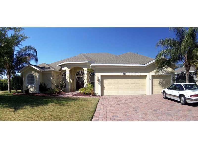 1962 Eloise Cove Dr., Winter Haven, FL 33884