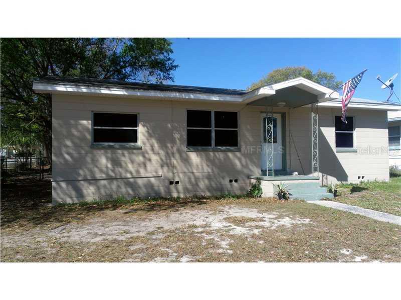 322 Oak St., Auburndale, FL 33823