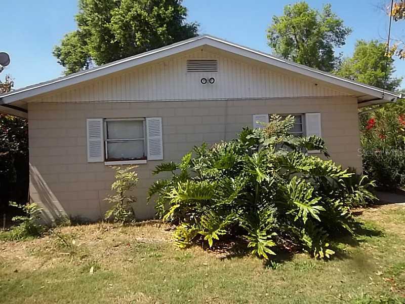 607 6th St., Winter Haven, FL 33880