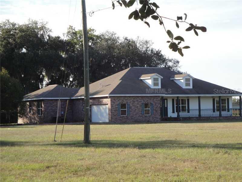 721 Twelve Oaks Dr., Winter Haven, FL 33880