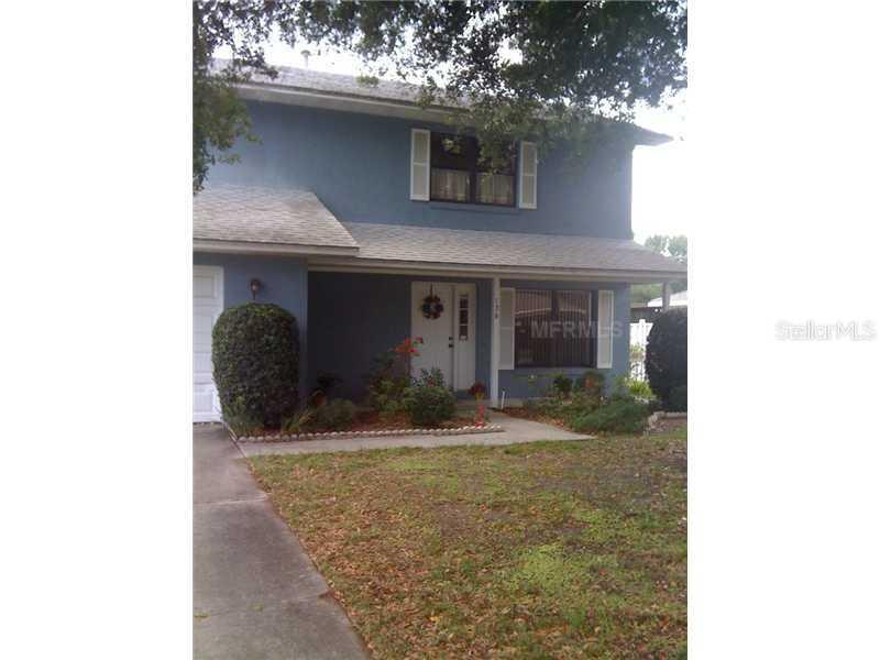 136 Homewood Dr., Winter Haven, FL 33880