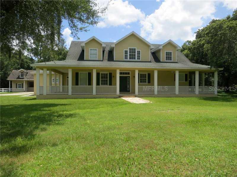 209 Frenchmans Creek Way, Winter Haven, FL 33884