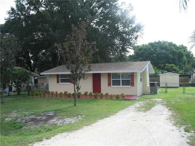 210 Canova Dr., Auburndale, FL 33823