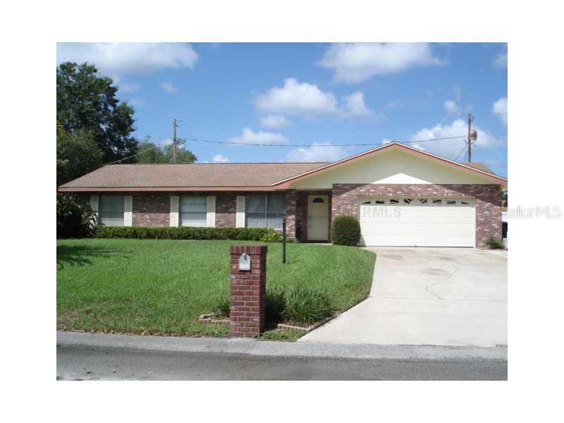 140 Lagoon Rd., Winter Haven, FL 33884