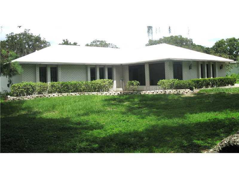 2505 Sheffield Rd., Winter Haven, FL 33880